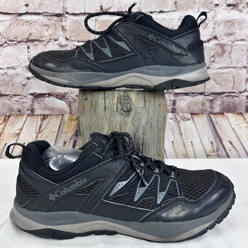 COLUMBIA WAYFINDER TM II MENS TRAIL HIKING SHOES 8 BLACK